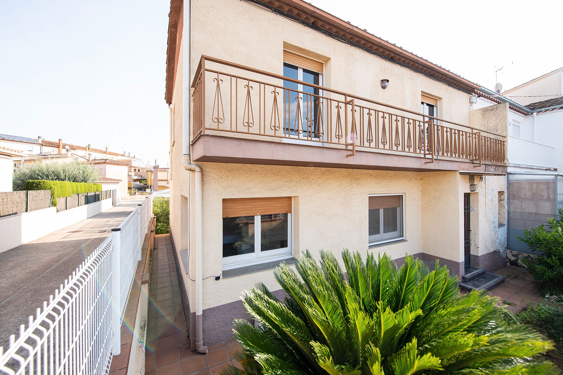 Single-family semi-detached for sale