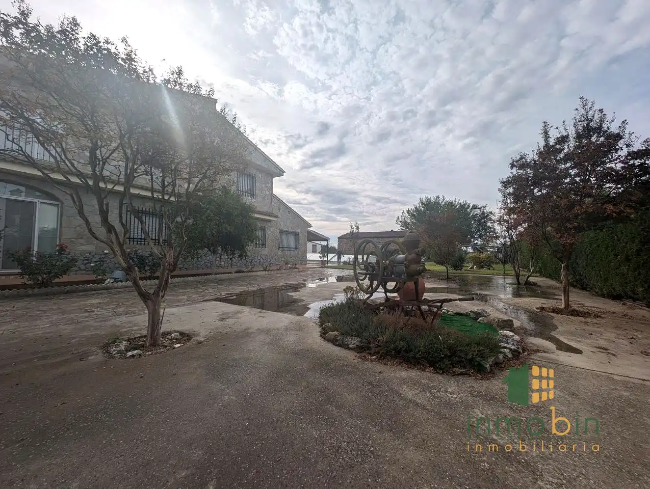 Vista exterior de Finca rústica en venta en Don Benito con Jardín privado y Piscina