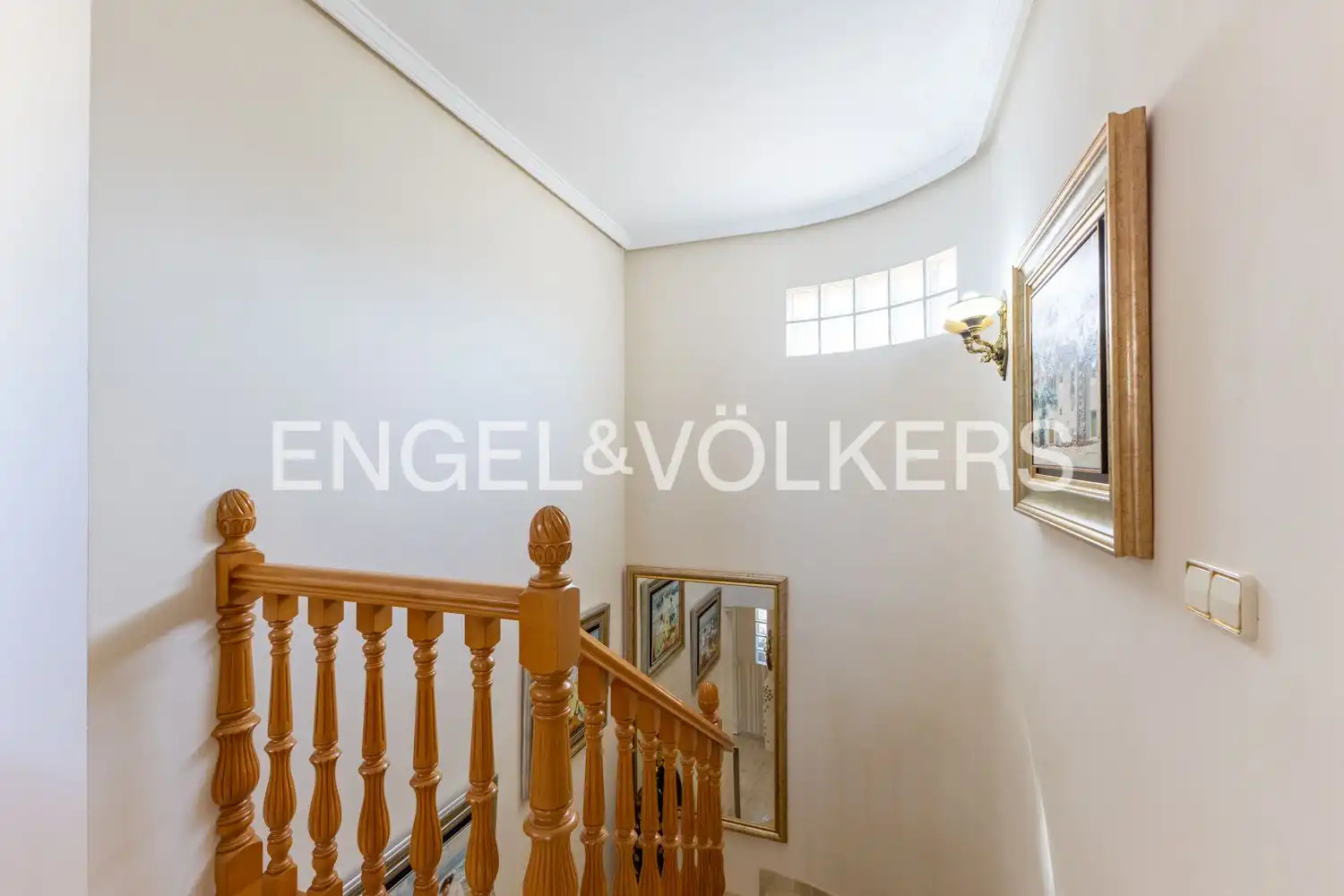 Houses for sale in L'Eliana  with Air Conditioner, Heating and Private garden