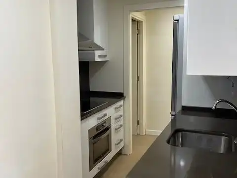 Cuina de Oficina de lloguer en Zaragoza amb Calefacció i Moblat