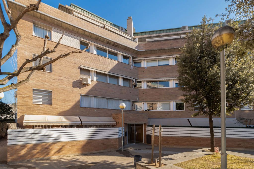Vista exterior de Pis en venda en Sant Quirze del Vallès
