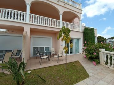 Appartement compact avec piscine à vendre à La Fustera