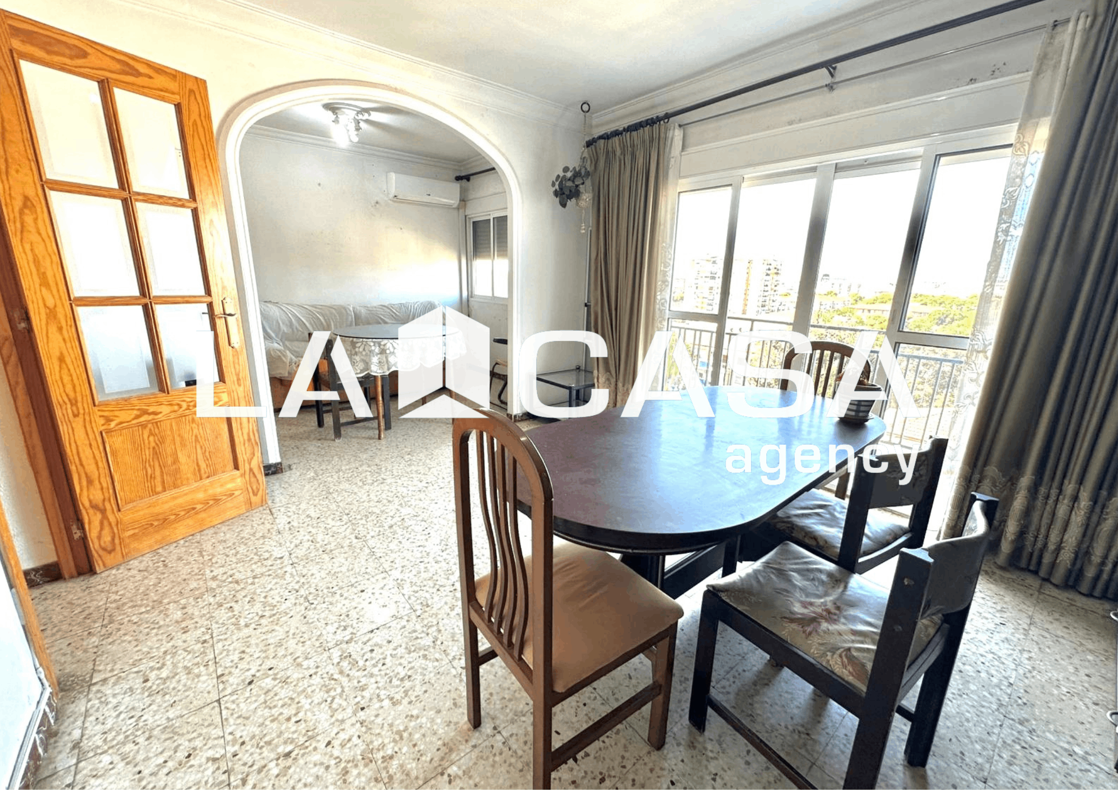 Comedor de Piso en venta en  Sevilla Capital con Terraza