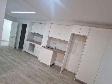 Apartment with lift for sale in Calle Mariano Padilla