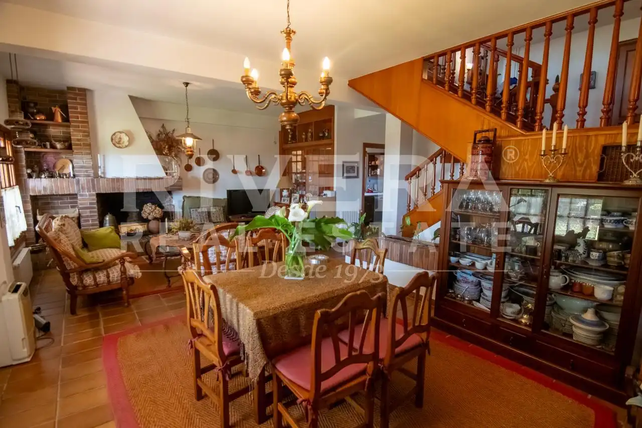 Comedor de Casa o chalet en venta en Vigo  con Calefacción, Jardín privado y Terraza