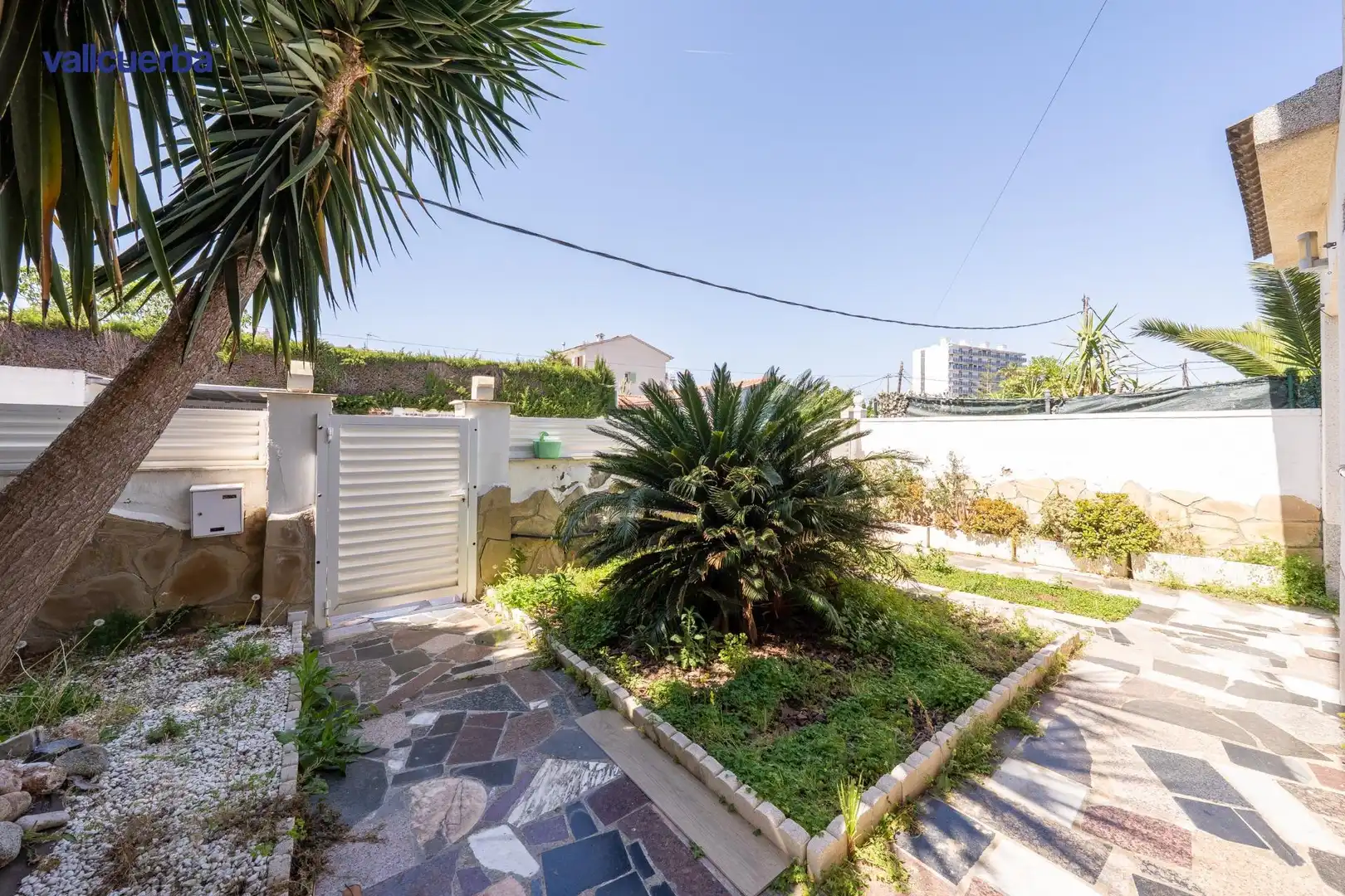 Jardí de Casa adosada en venda en Cambrils amb Aire condicionat, Calefacció i Jardí privat