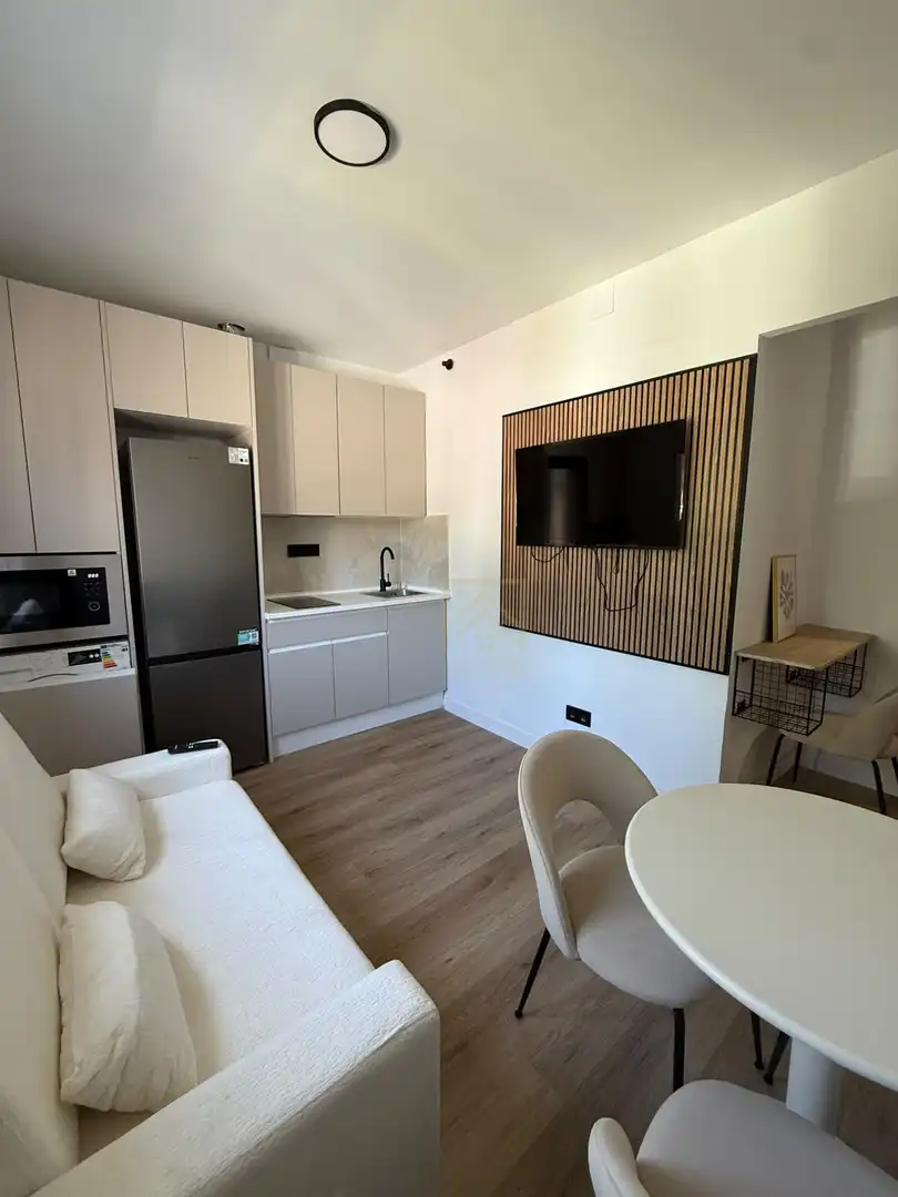Wohnung zur Miete in Santander - CALLE ADARZO, Alisal - San Román