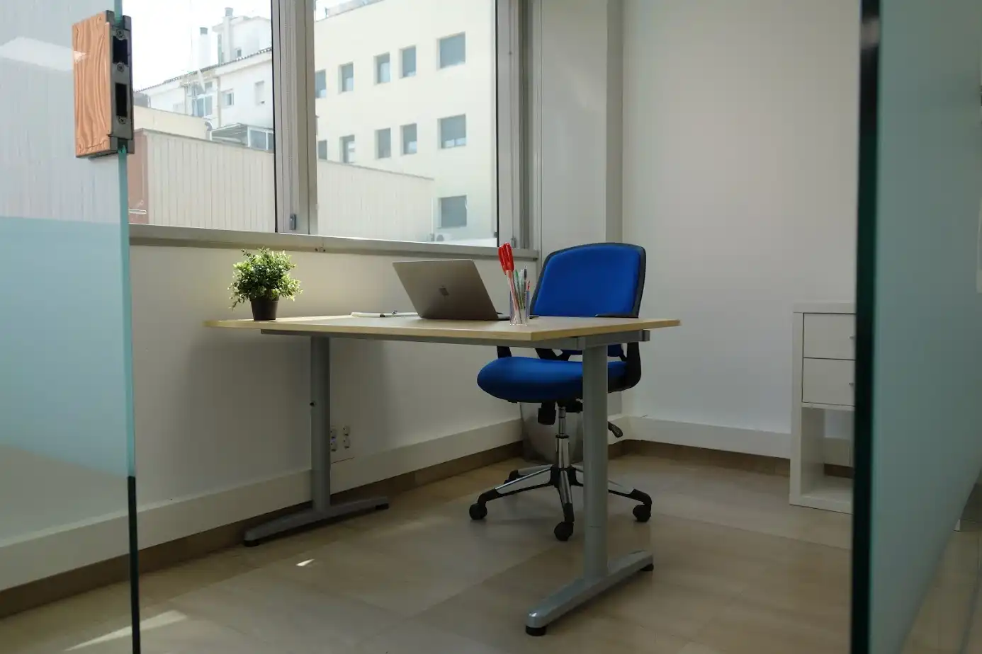 Office space with lift to rent in Carrer de Sant Francesc 4, imagen 4