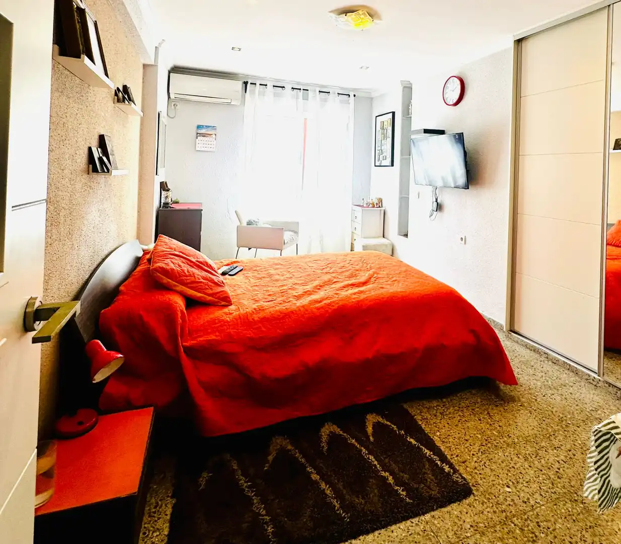 Flat with terrace for sale in Carrer de Godofred Ros, imagen 11