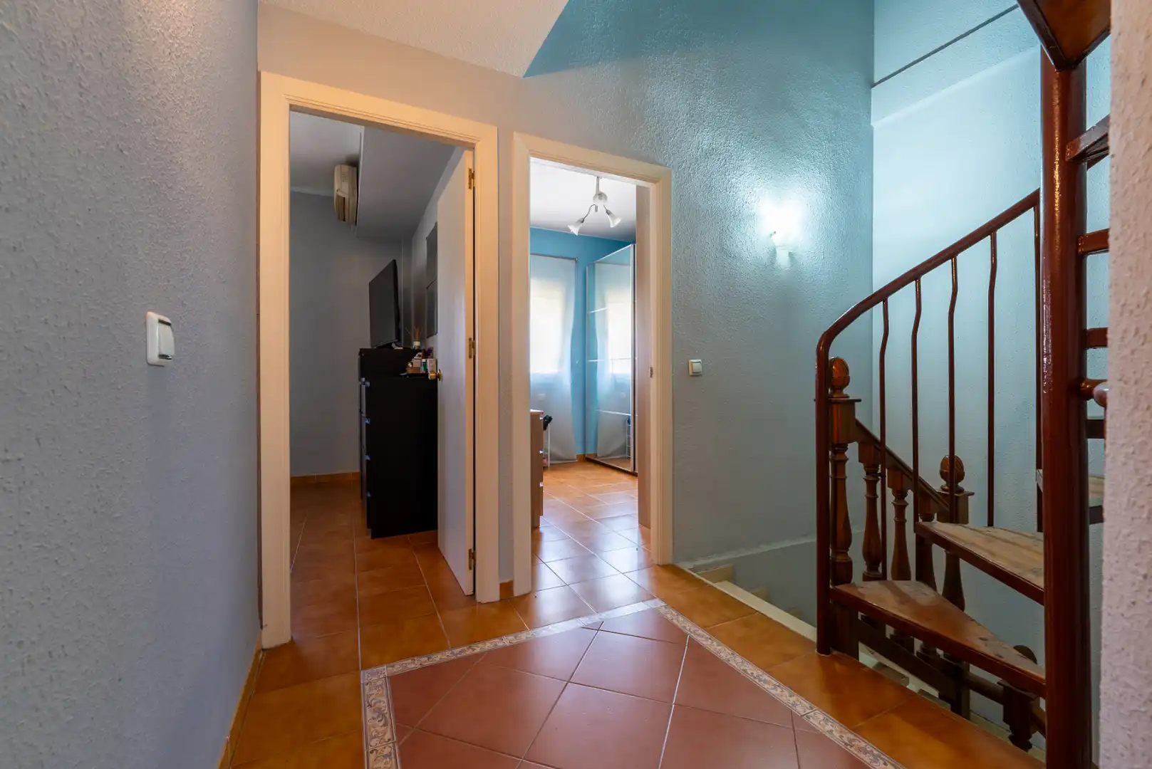 Detached homes for sale in Montequinto  with Air Conditioner, Heating and Parquet flooring