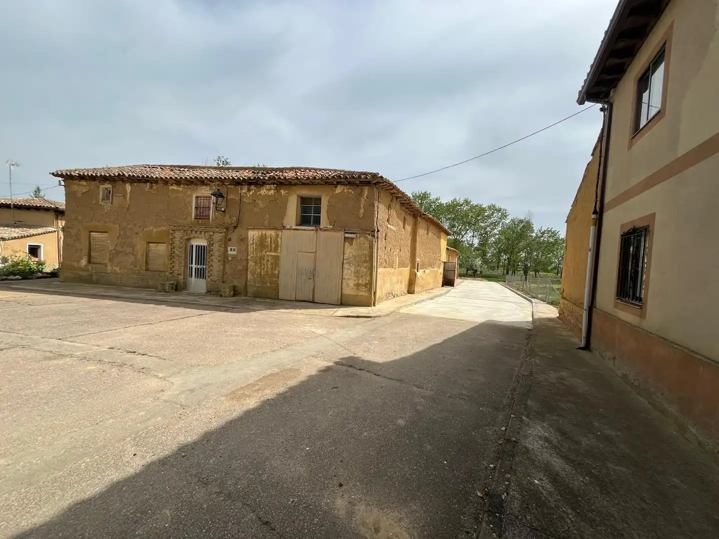 Vista exterior de Finca rústica en venta en Abarca de Campos con Jardín privado y Trastero