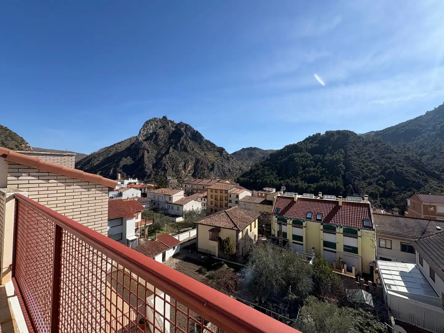 Vista exterior de Pis en venda en Arnedillo amb Calefacció, Parquet i Terrassa