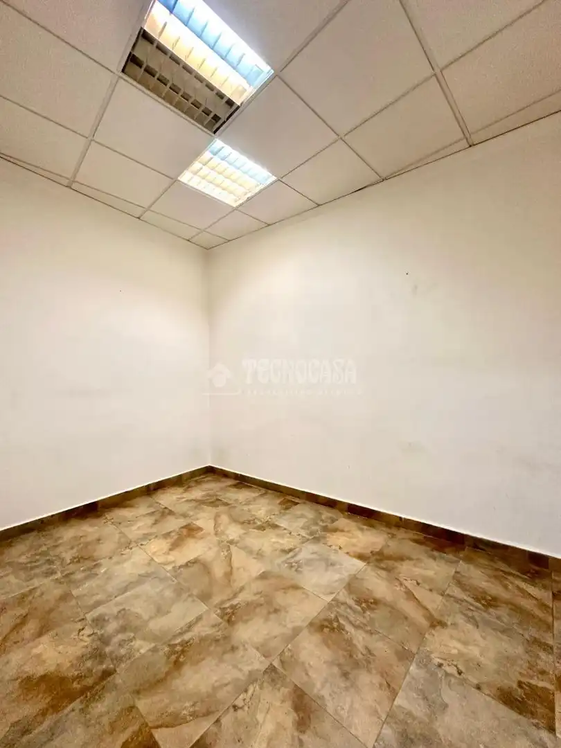Local comercial en venda a C. Andorra de Teruel, imagen 15