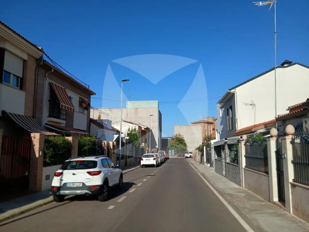 Casa en venta en Calle Maria Luisa De Carvajal