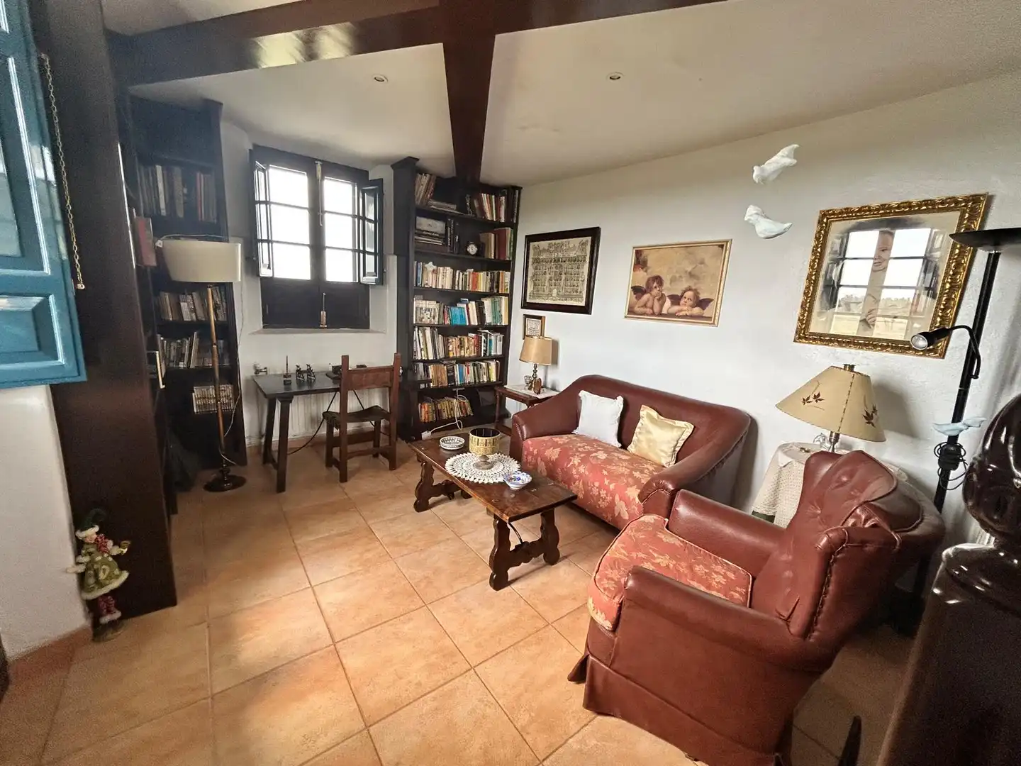 Sala d'estar de Finca rústica en venda en Medellín amb Jardí privat, Terrassa i Traster