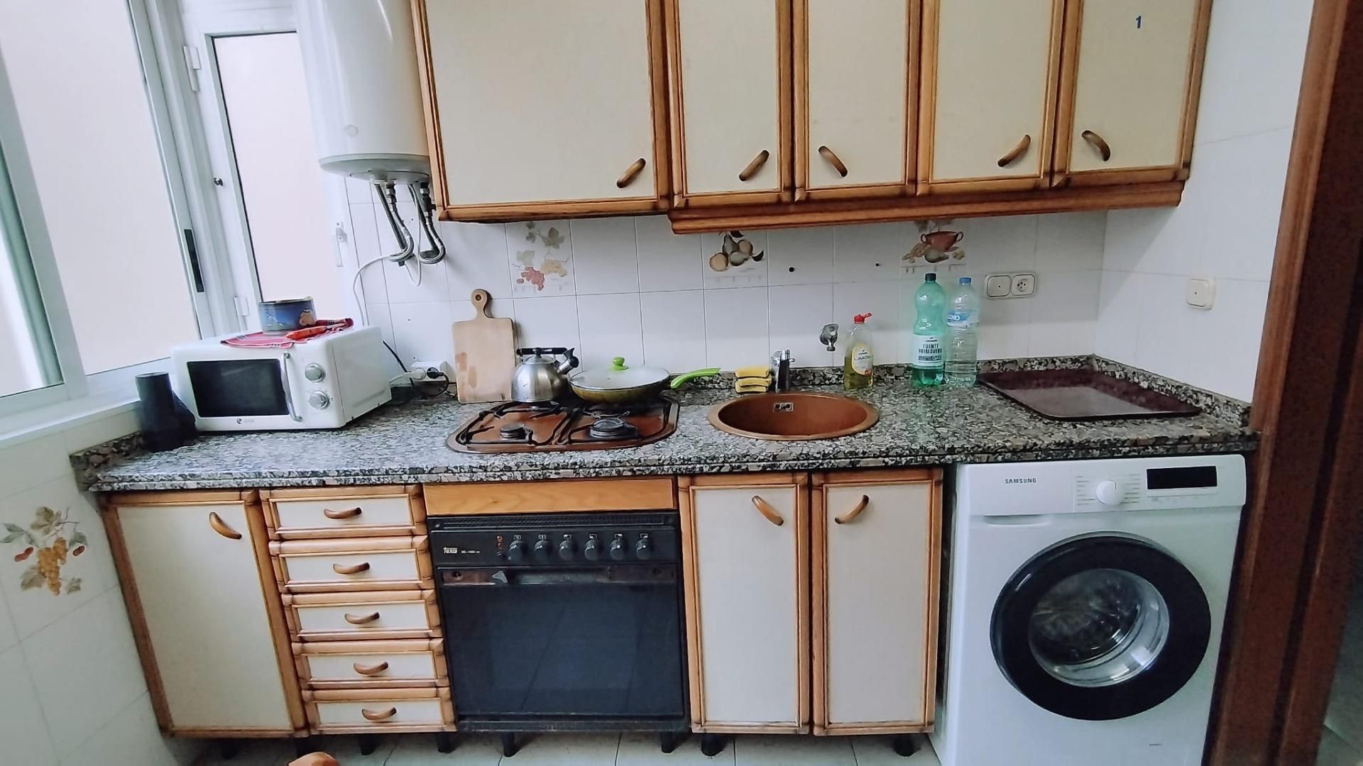 Kitchen of Apartment to rent in Alicante / Alacant  with Balcony