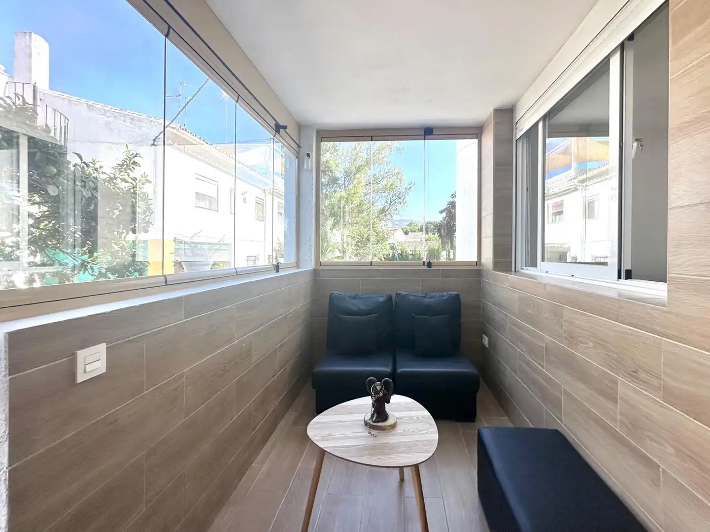 Balcony of Ground floor for sale in Marbella  with Air Conditioner, Heating and Parquet flooring