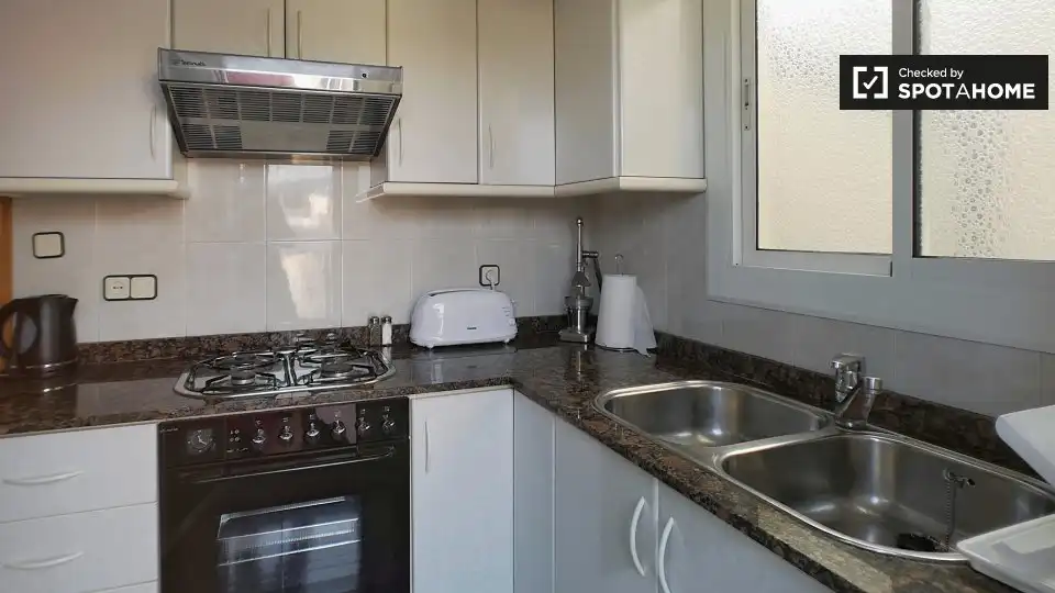 Habitació a Trinitat Vella