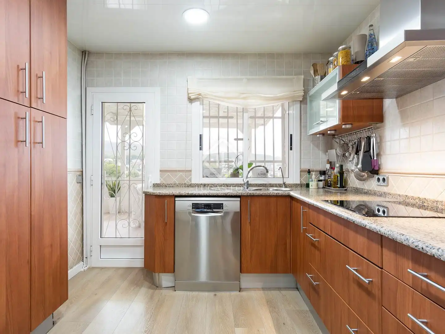 Detached house with terrace for sale in Montmar, imagen 26