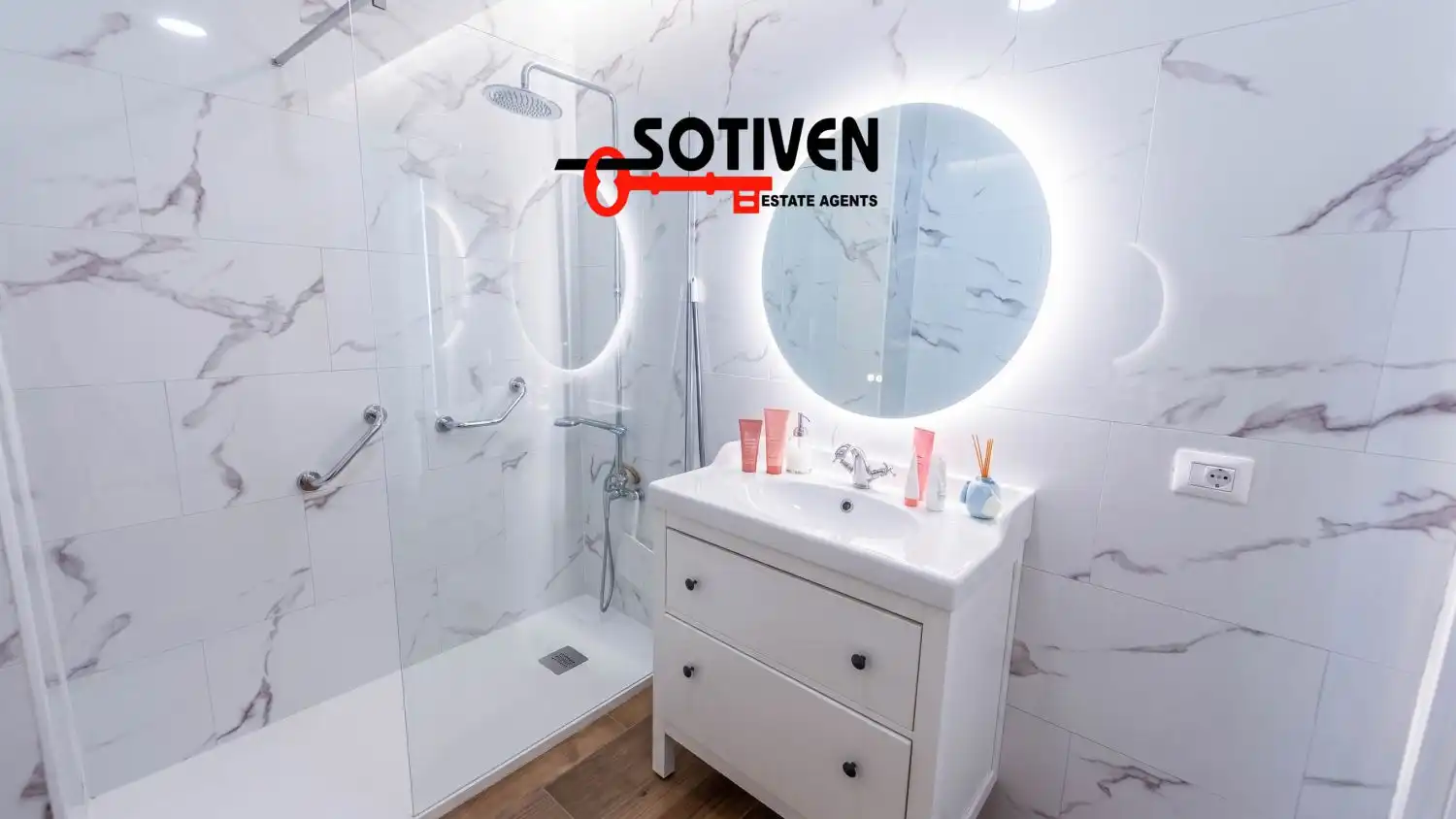 Bany de Apartament en venda en Acantilados de Los Gigantes