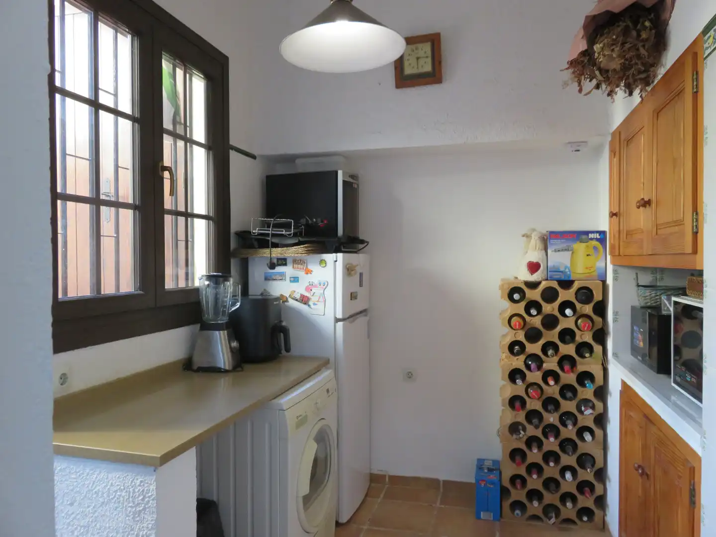 Cocina de Casa adosada en venta en L'Estartit con Aire acondicionado, Calefacción y Jardín privado