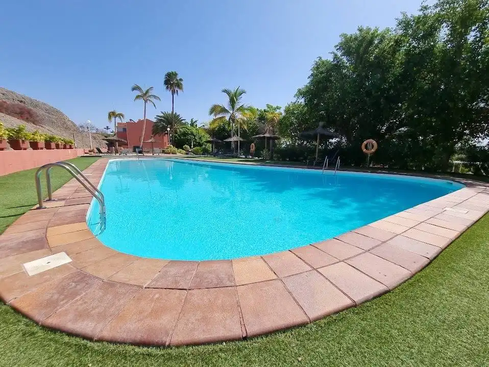 Schwimmbecken von Wohnungen zur Miete in San Bartolomé de Tirajana mit Klimaanlage, Privatgarten und Terrasse