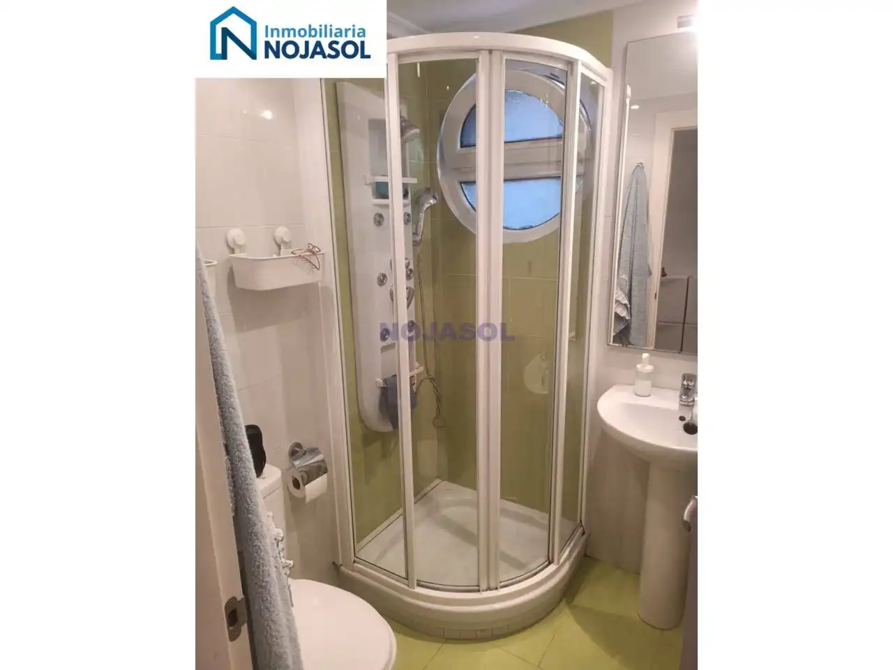 Baño de Apartamento en venta en Santoña con Calefacción, Jardín privado y Terraza