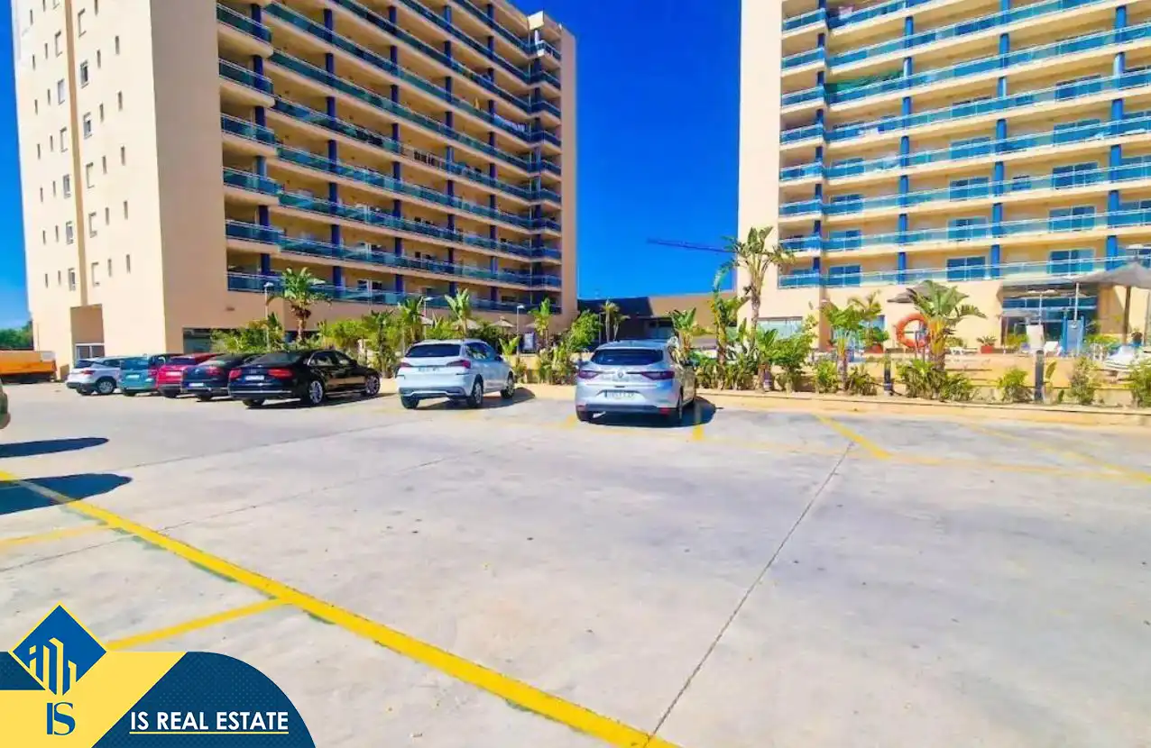 Parking de Apartamento en venta en Guardamar del Segura con Aire acondicionado, Calefacción y Terraza