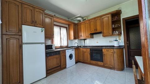 Foto 4 de Casa adosada en venda a Calle Calle de Antsonekoa, Urduliz, Bizkaia