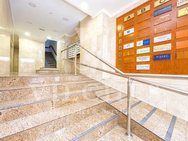 Oficina amb ascensor en venda a Calle León y Castillo