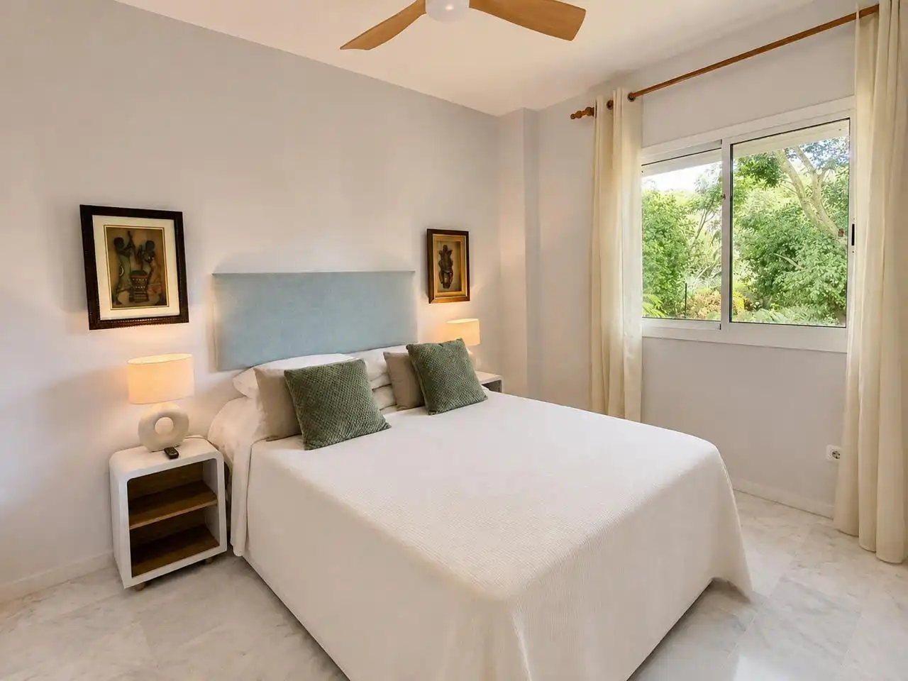 Dormitori de Apartament de lloguer en Elviria - Cabopino