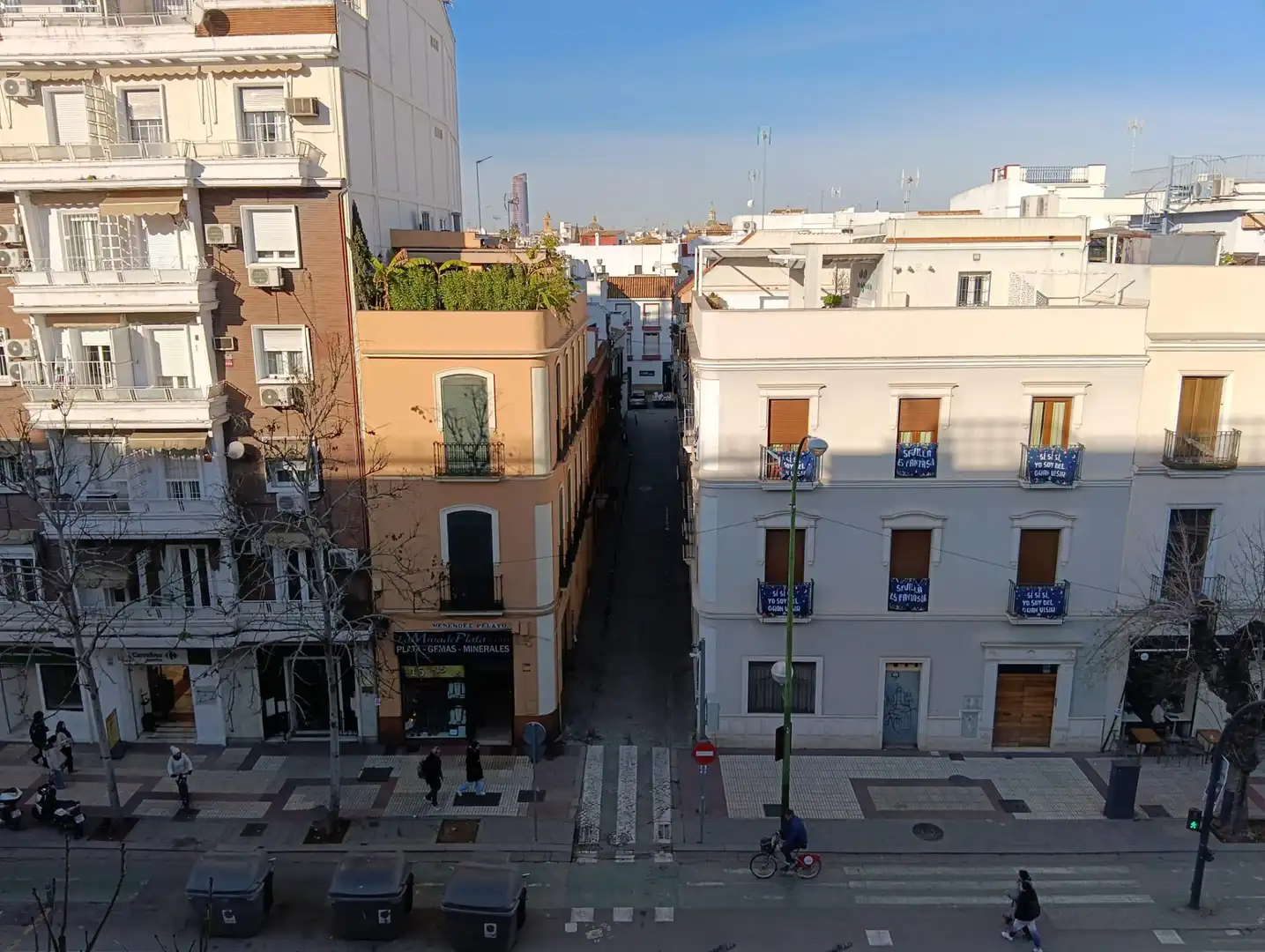 Exterior view of Flat for sale in Sevilla  with Air Conditioner, Terrace and Balcony