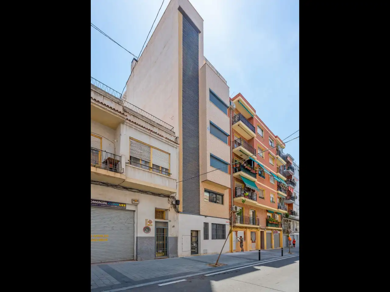 Vista exterior de Apartament en venda en Alicante / Alacant amb Aire condicionat, Calefacció i Terrassa