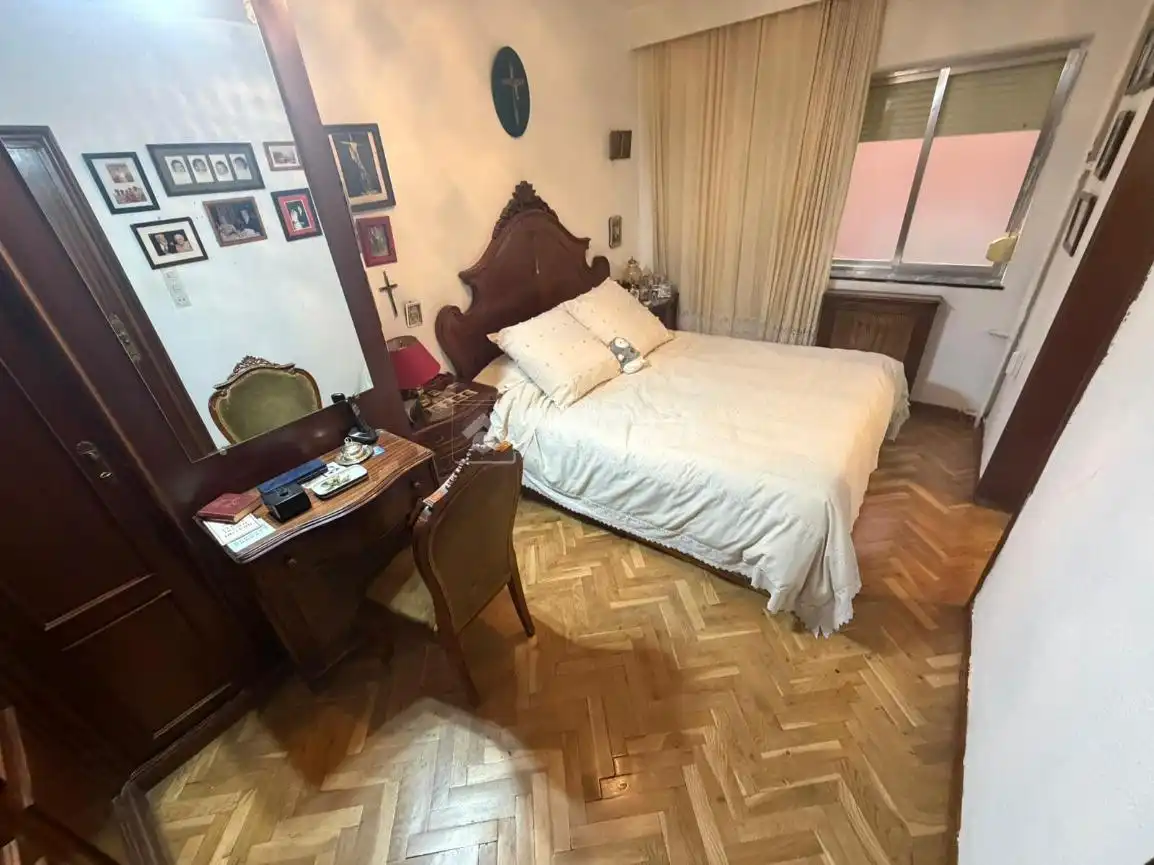 Habitación de Piso en venta en Madrid