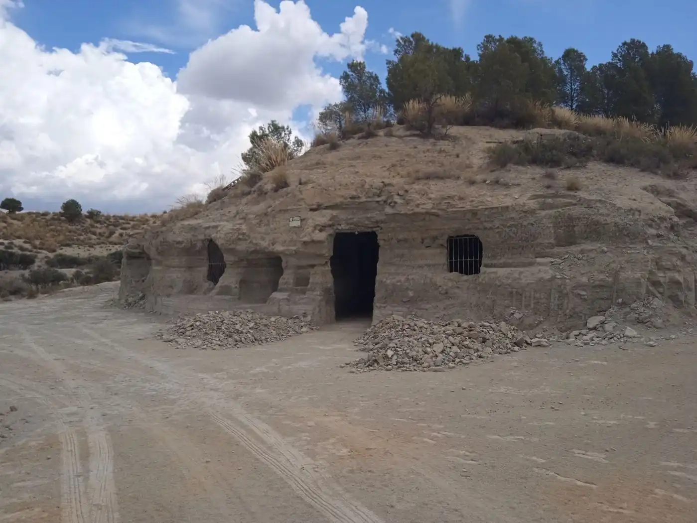 Casa rústica en venda a Benamaurel