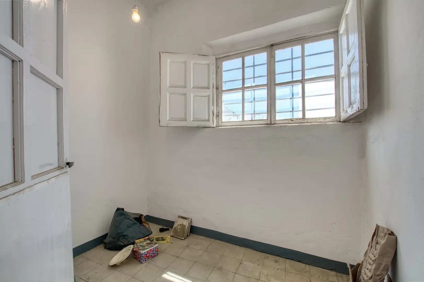 Casa adosada en venda en Vélez-Málaga amb Jardí privat, Traster i Piscina comunitària