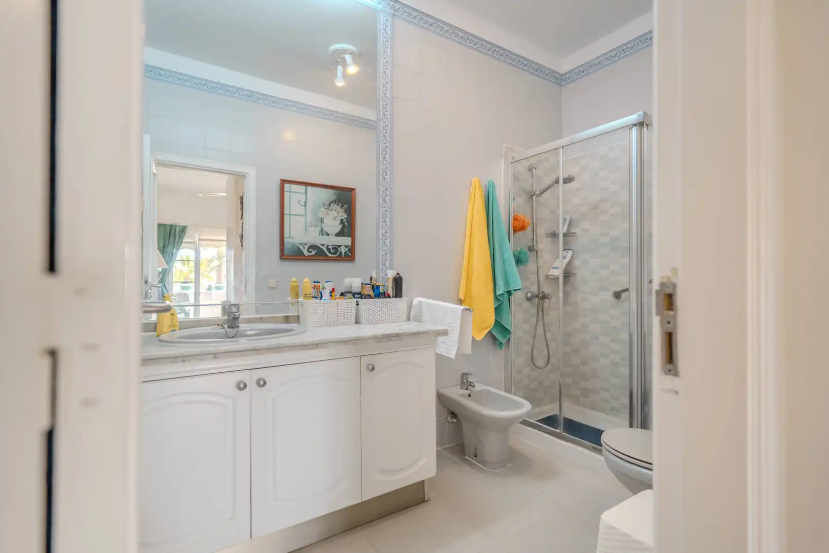 Badezimmer von Erdgeschoss zum Verkauf in Adeje mit Terrasse