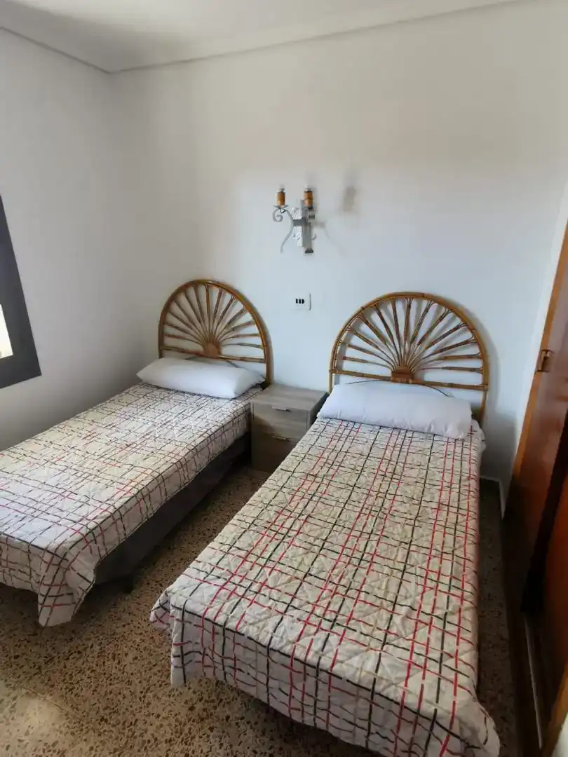 Dormitori de Pis en venda en Tavernes de la Valldigna amb Jardí privat, Piscina i Moblat
