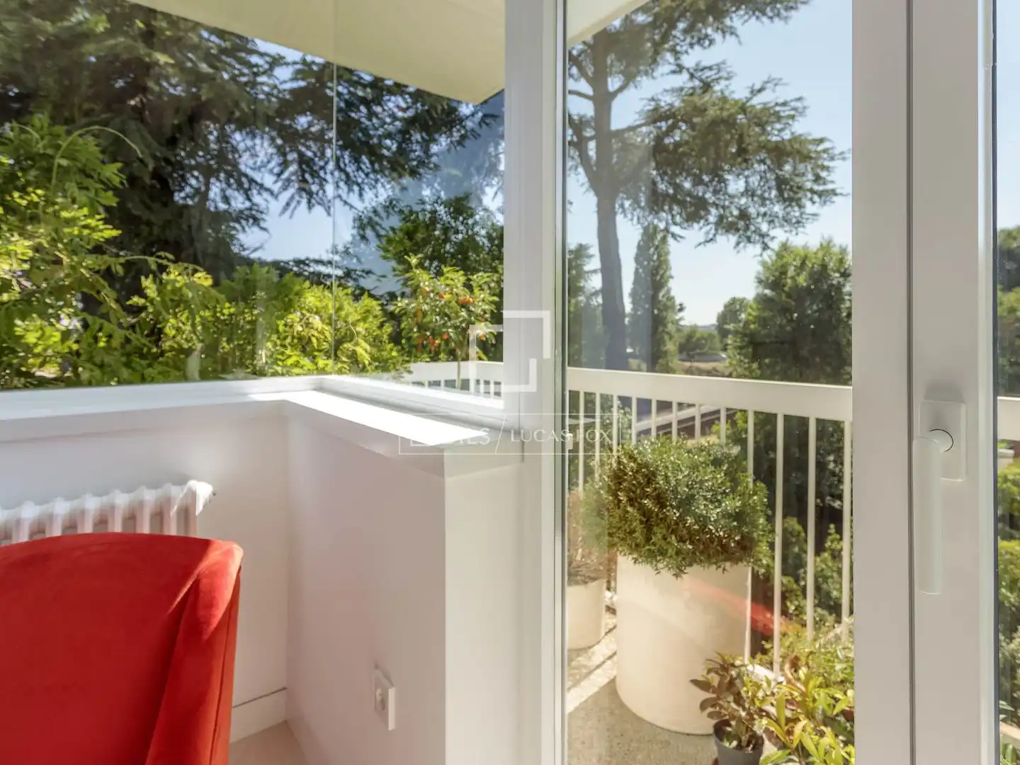 Balcony of Flat for rent in Madrid  with Air Conditioner, Heating and Private garden