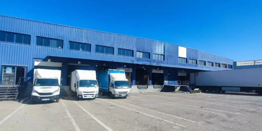 Nau industrial de lloguer en Castellbisbal amb Calefacció i Alarma