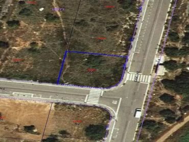 Terreno residenziale in vendita a Carrer Isabelins