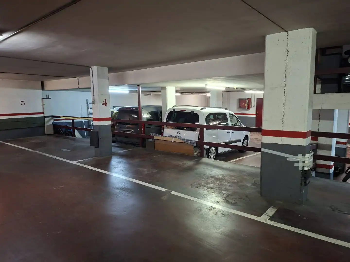 Parkplatz von Garage zur Miete in Barcelona