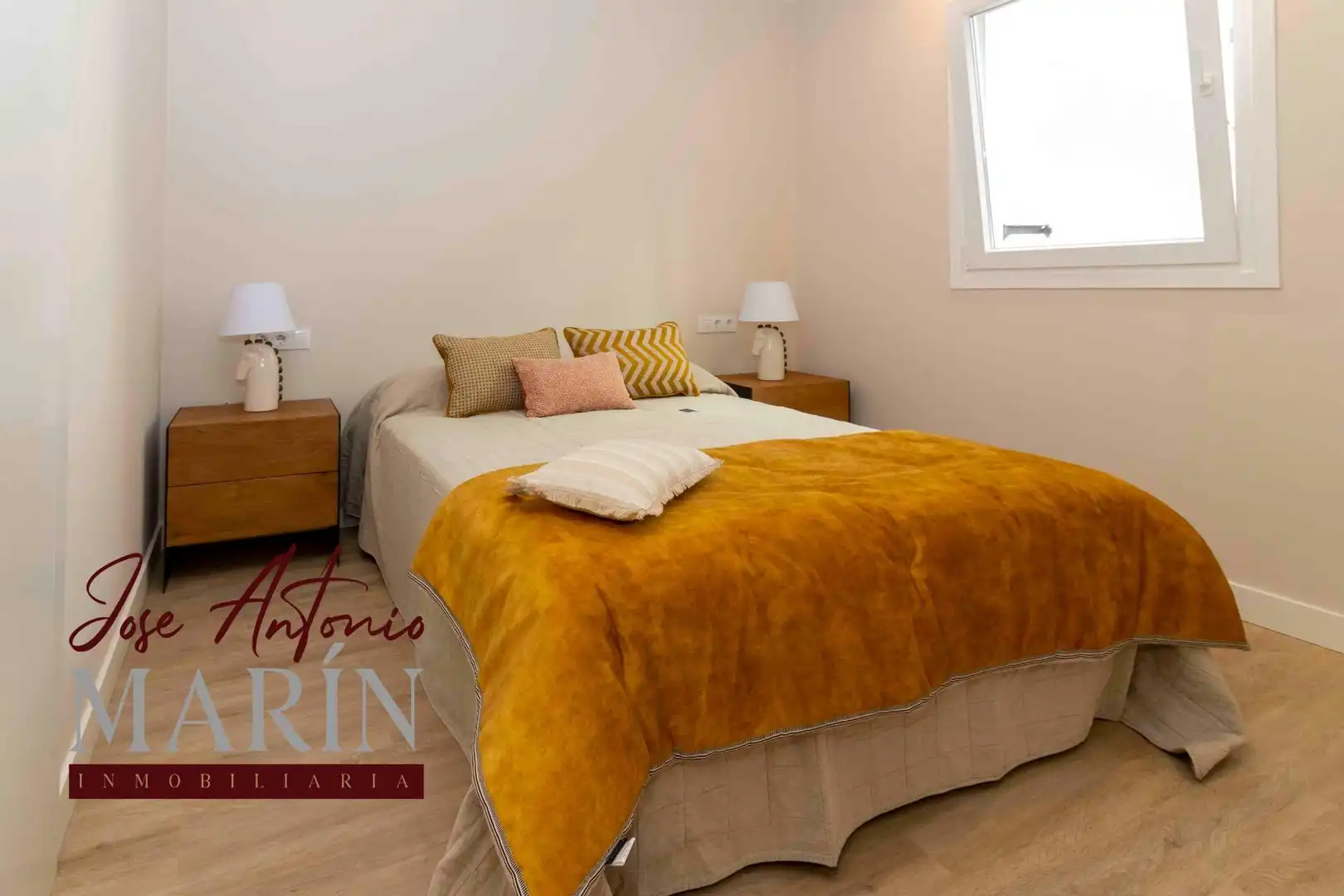 Dormitori de Apartament en venda en Badajoz amb Aire condicionat