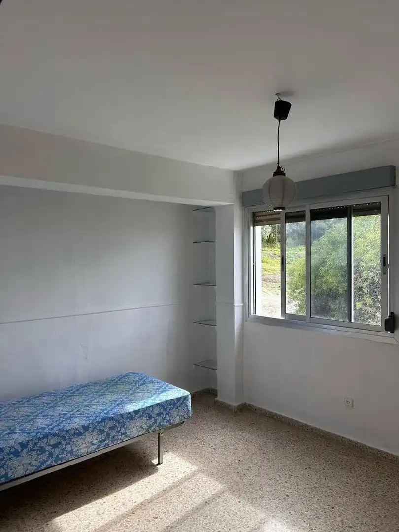 Dormitori de Casa o xalet en venda en Lucena amb Terrassa