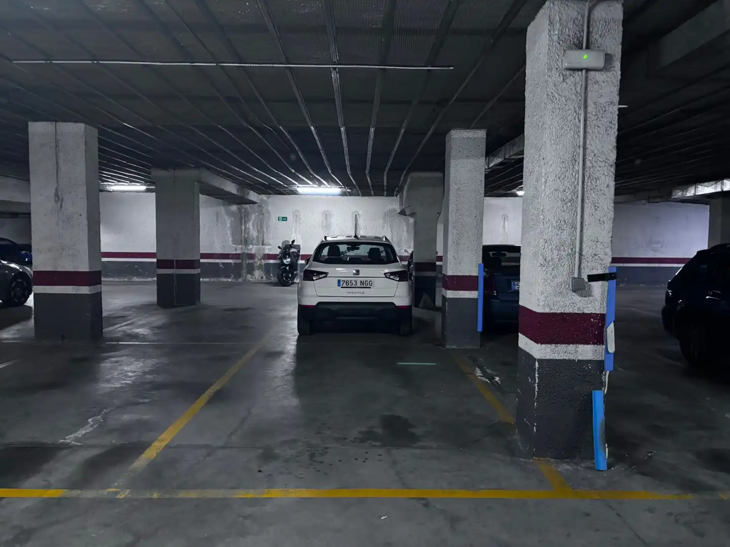 Parkplatz von Wohnungen zum Verkauf in Burgos mit Heizung
