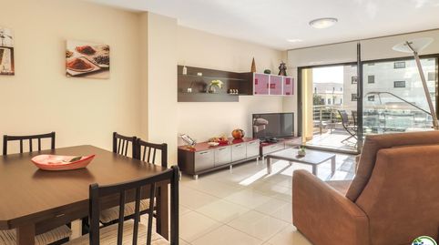 Foto 2 de Apartamento en venta en De Joanot Martorell, 25, Salatar, Roses