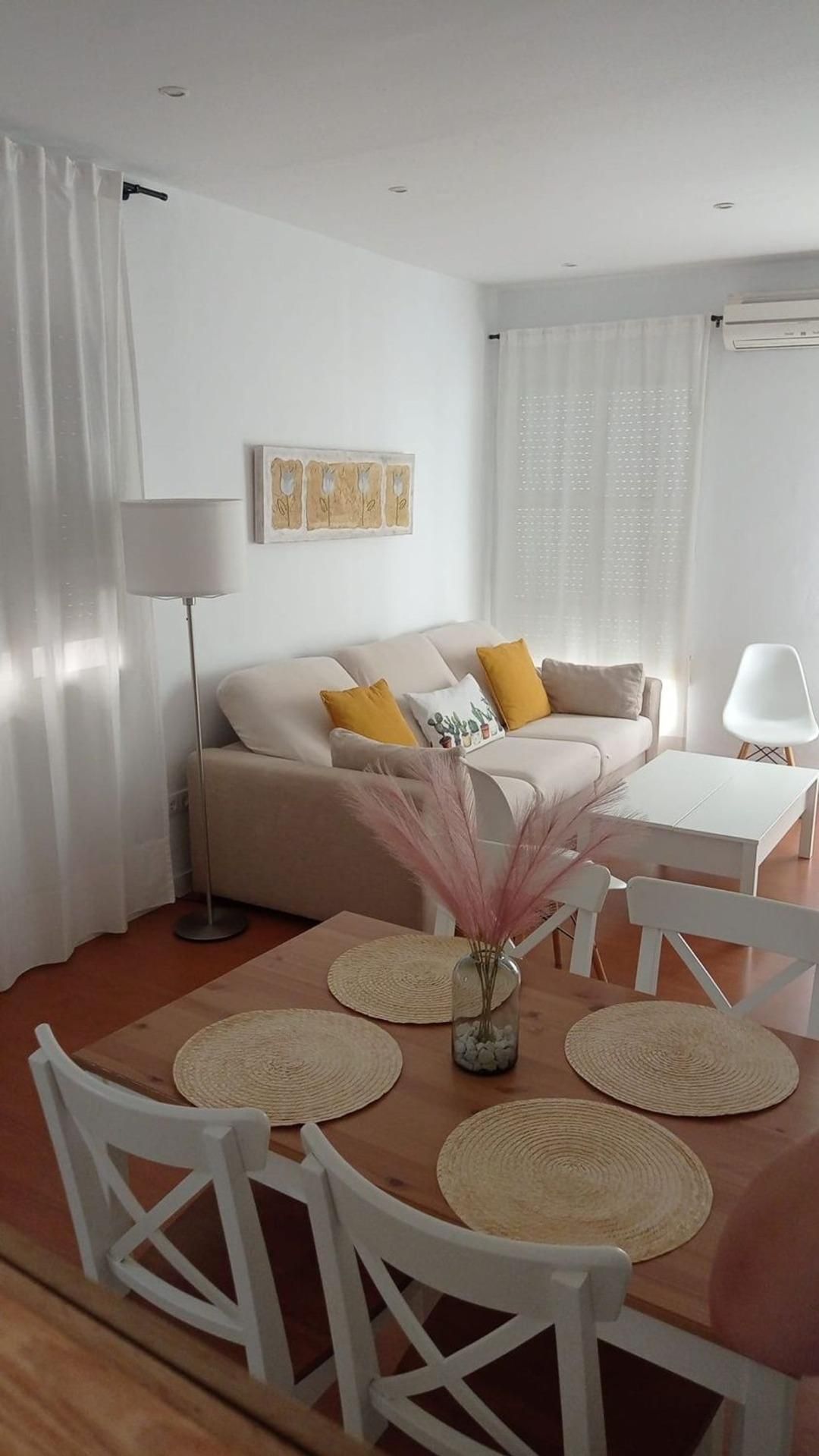 Sala de estar de Piso en venta en  Córdoba Capital con Aire acondicionado y Amueblado