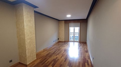 Foto 5 von Wohnung zum Verkauf in Voluntariado, Ciudad Vieja, A Coruña Capital