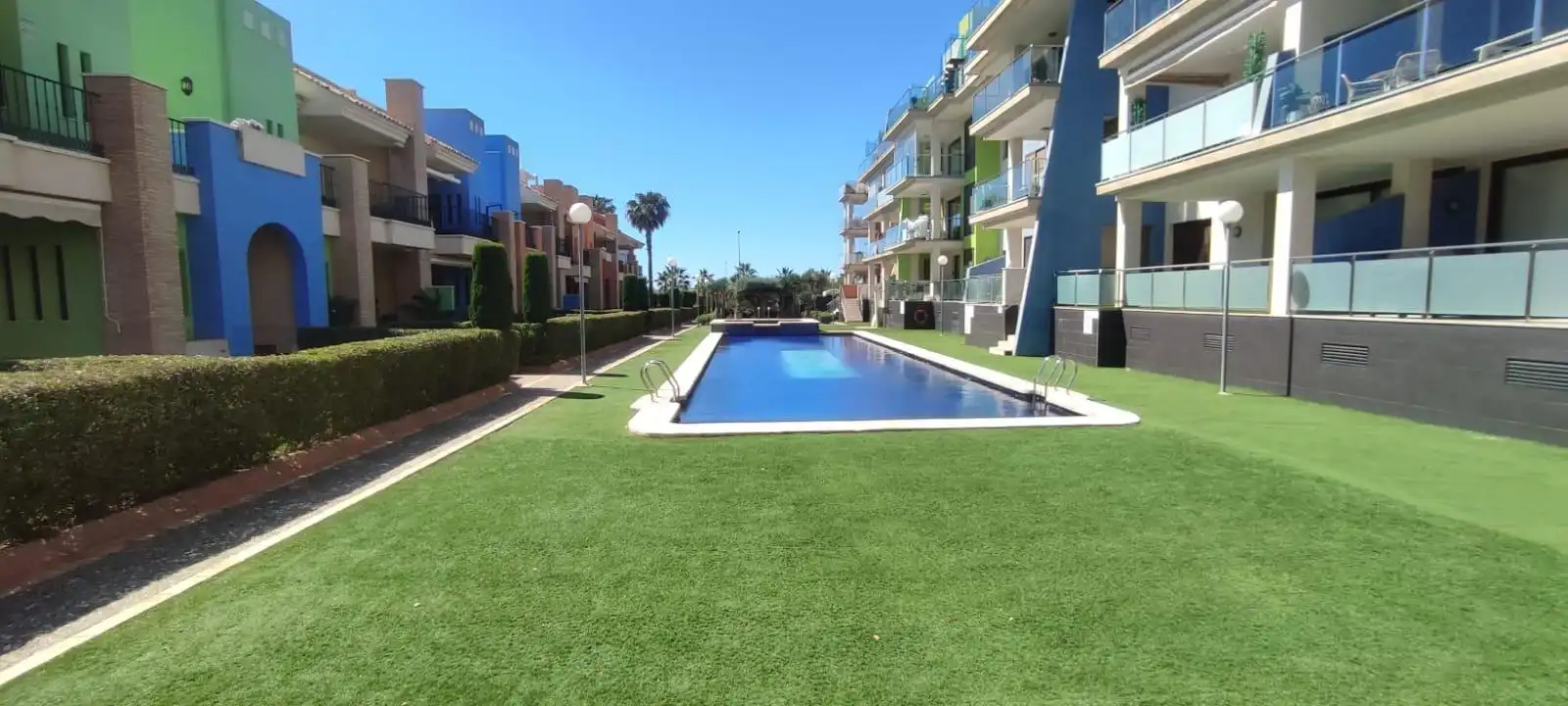 Piscina de Apartament en venda en Orihuela amb Aire condicionat, Calefacció i Jardí privat