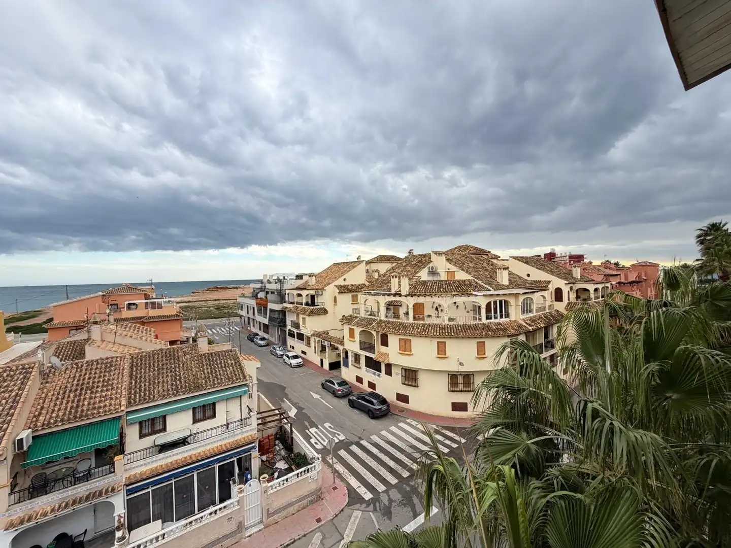 Vista exterior de Àtic en venda en Torrevieja amb Aire condicionat, Calefacció i Terrassa